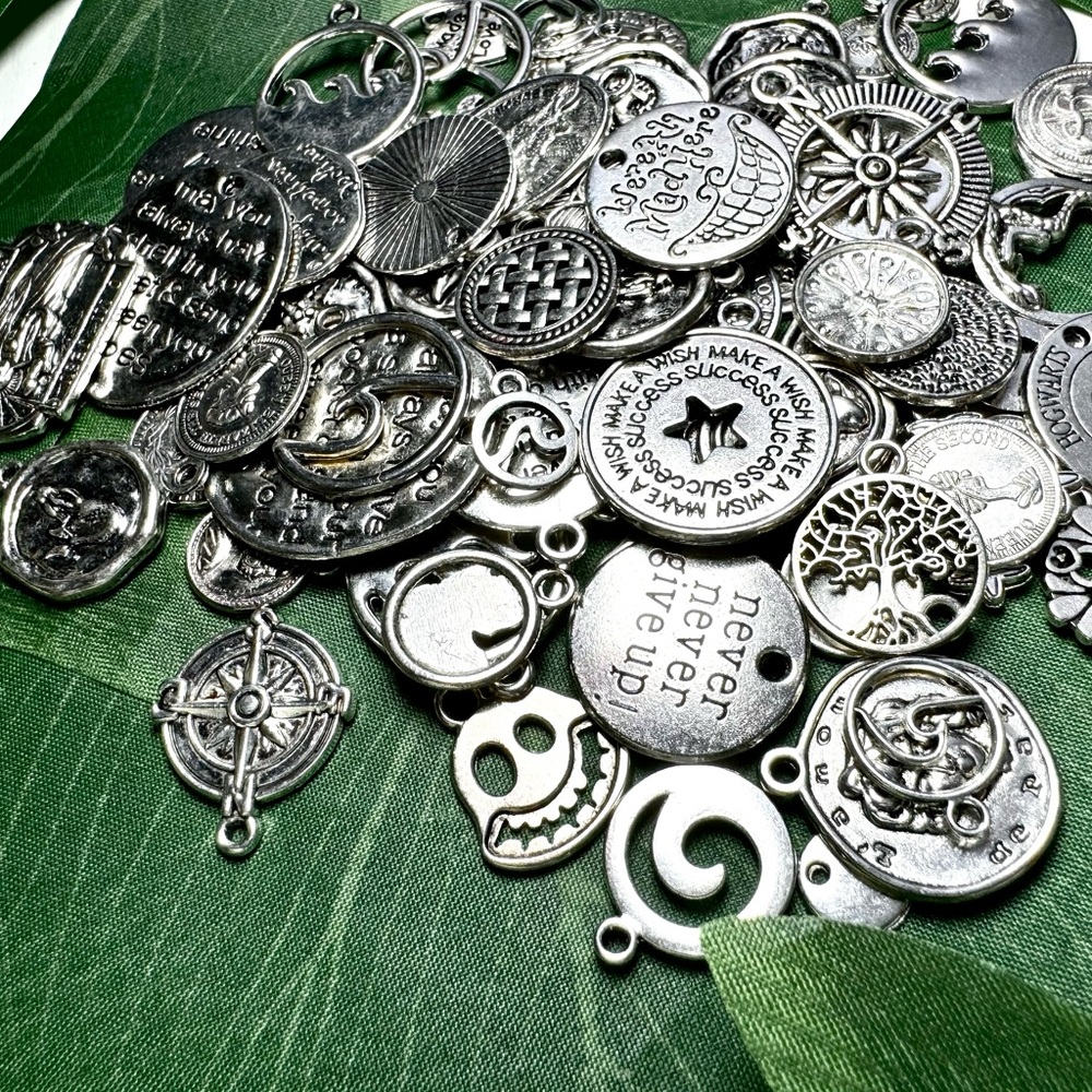 100pc COINS CHARMS PENDANTS TOGGLE BRACELETS & MORE DIY JEWELRY MAKING BUNDLE